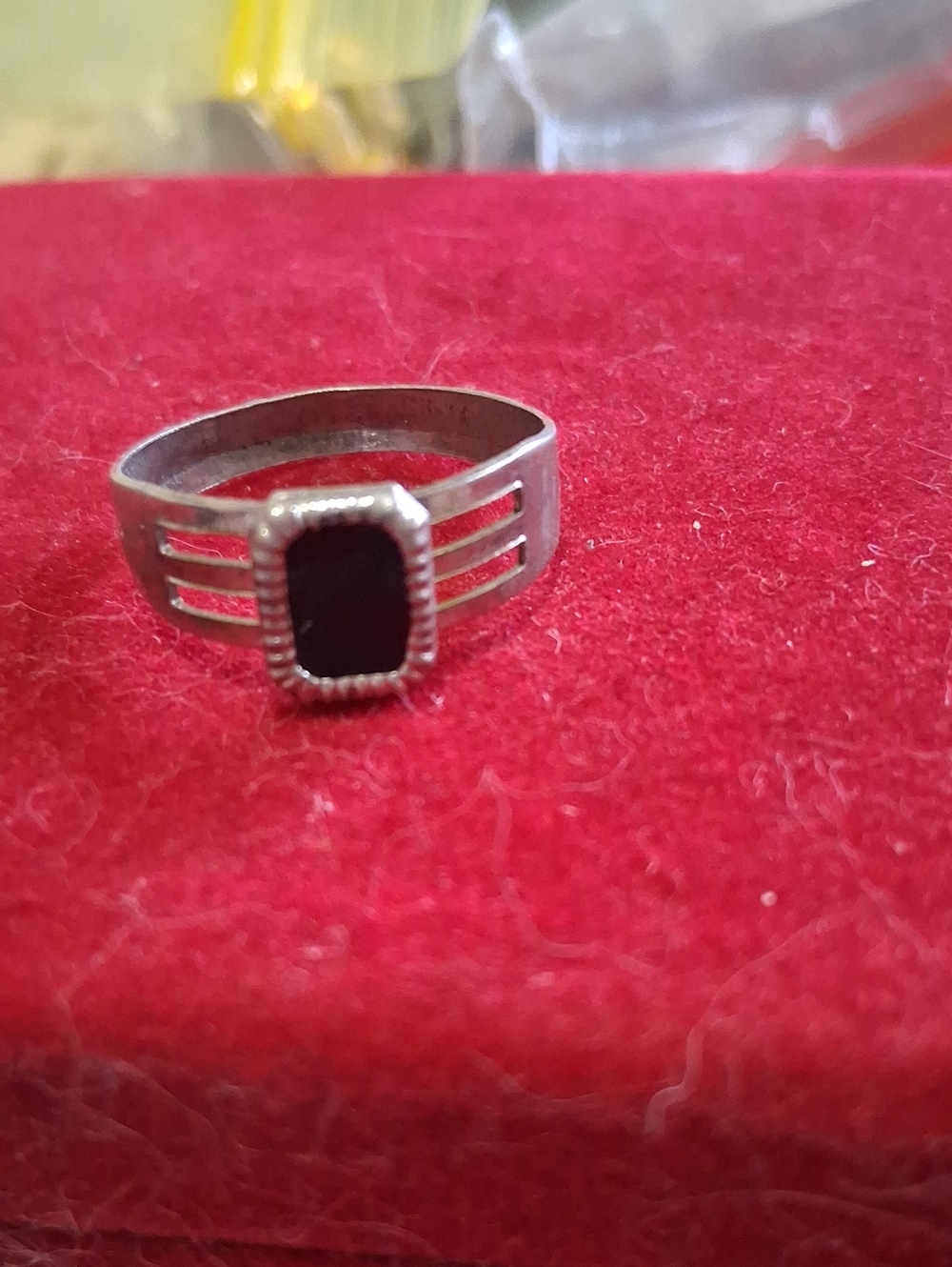 Source Unknown Silver Band Ring with Black Stone
